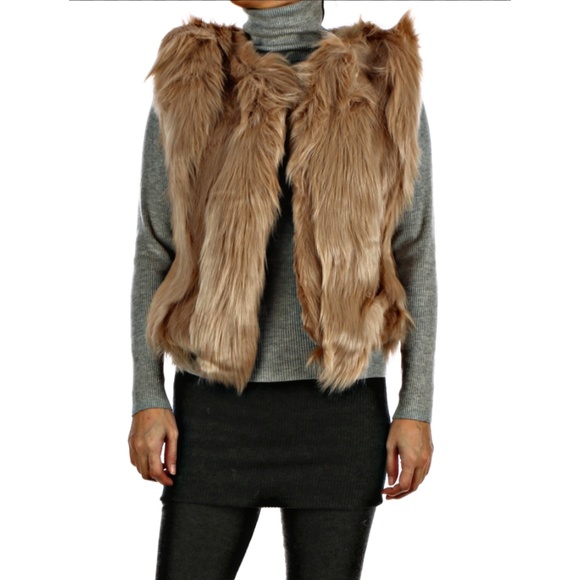 Russian Style Ribbed Fur Vest - Picture 1 of 6